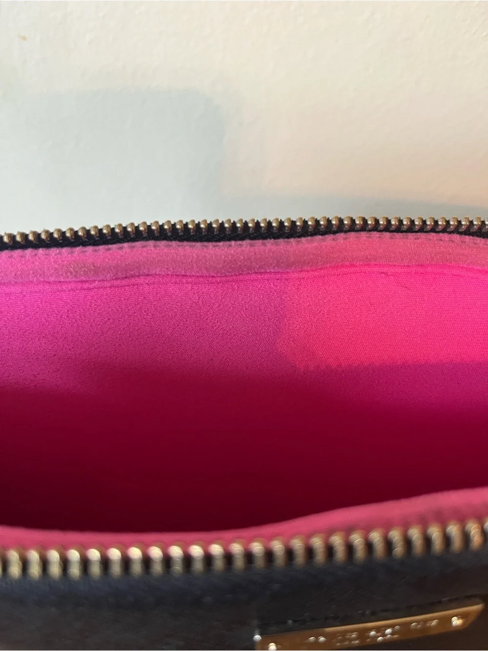 kate spade Black and Pink Zip Laptop Case Sleeve Minimalist, Sleek